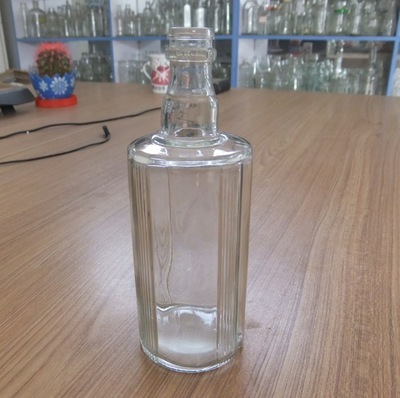 徐州华联玻璃制品供应250ml玻璃保健酒瓶及瓶盖